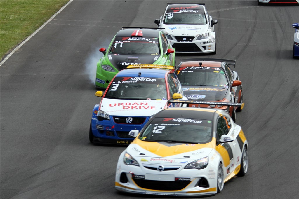 De 5 førende i mesterskabet leverede godt ræs sidst SuperCup var på Ring Djursland, og mon ikke de fortsætter dysten?
(Foto: Keld Dohm)